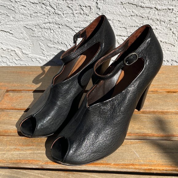 Cocolico Mary Jane Peep Toe Heels - Picture 2 of 13